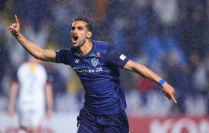 مهاجم سابق پرسپولیس در یک‌قدمی قهرمان مالزی!
