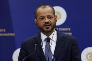 هشدار وزیرخارجه عمان درباره وضعیت تنگه هرمز: همه کشورها باید همکاری کنند/ از راه‌حل سیاسی در یمن حمایت می‌کنیم