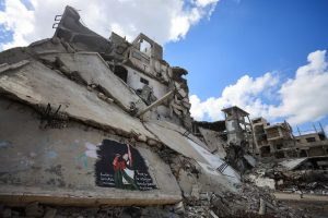 ادای احترام هنرمندان غزه به مکلِمور پس از جنجال تور اد شیرن